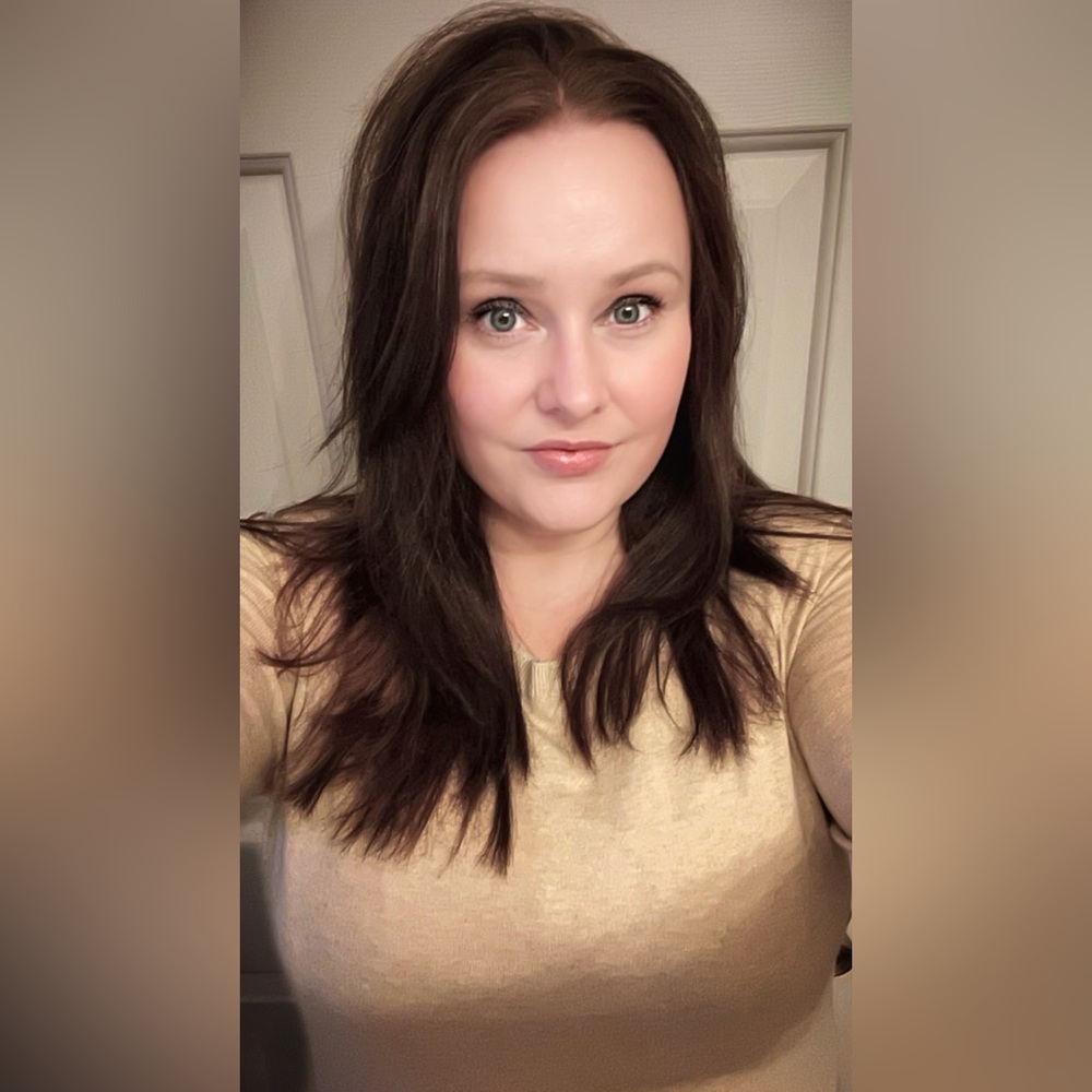 Meet your Posher, Briana